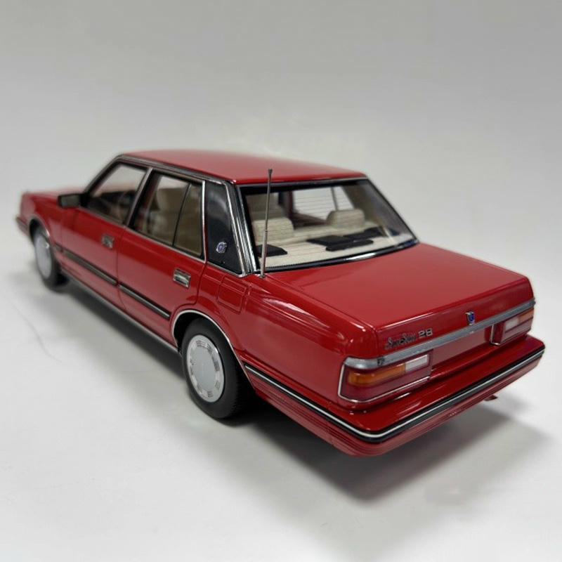 Xiaoguang 1:18 Toyota Crown MS122 Diecast Car-Red – YX car model