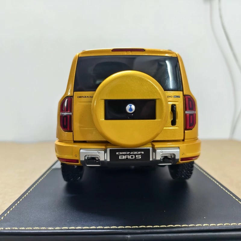 BYD BAO 5 1:18 Diecast Model Car – Gold