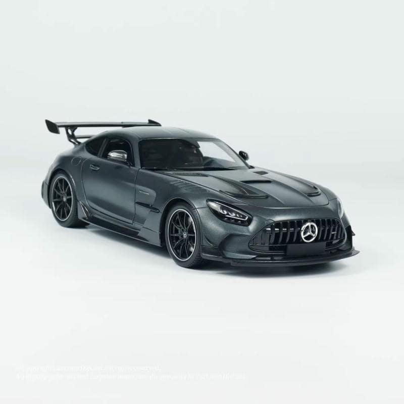 Minichamps 1:18 Mercedes-AMG GT Black Series Diecast Model