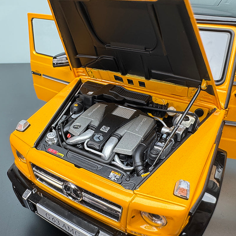 AR Mercedes‑Benz G63 AMG 2017 1:18 Scale Diecast Model – Interactive Yellow Edition