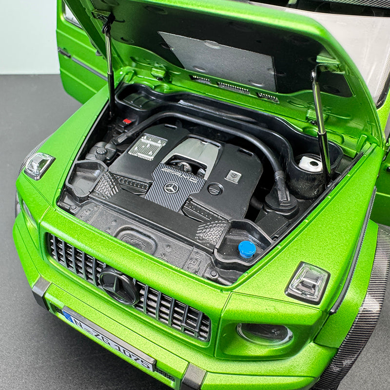 KengFai1:18 Mercedes-Benz G63 4×4 Full-Open Alloy Model – Limited Edition (1075 Units)