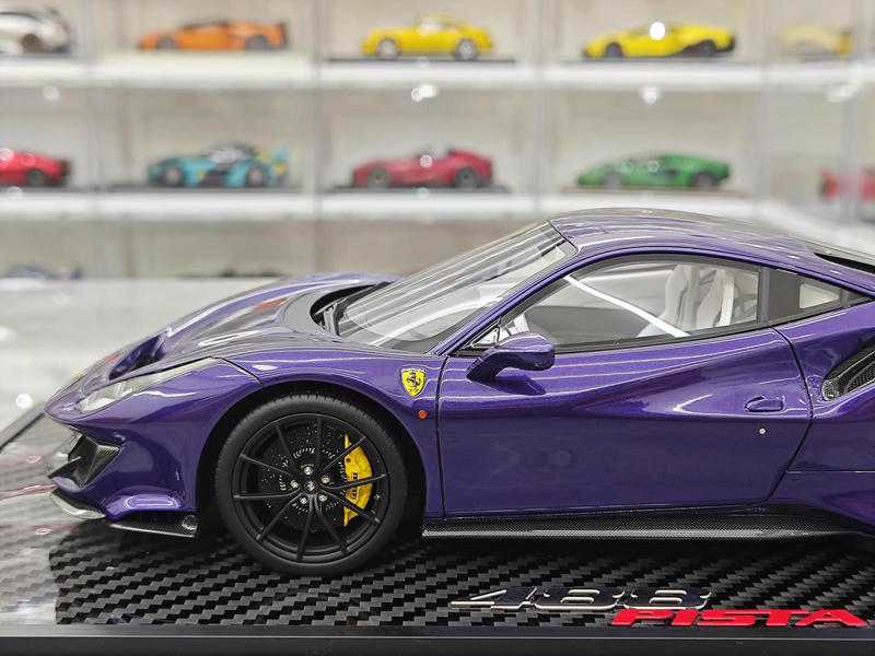 BBR 1:18 Ferrari 488 Pista Spider Hardtop Resin Model