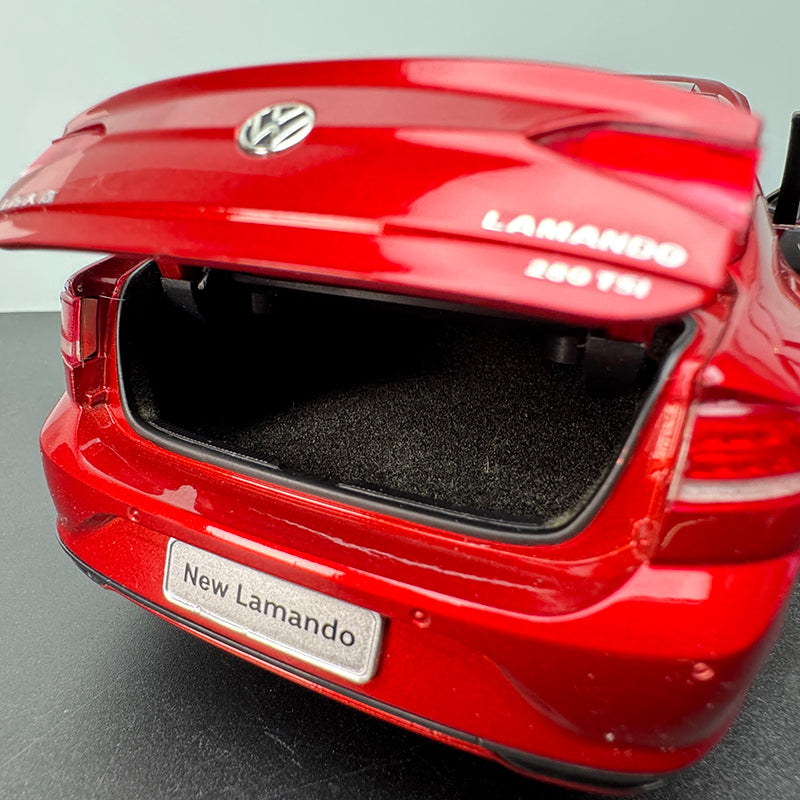 SAIC Volkswagen Lingdu 2020 – 1:18 Scale Alloy Diecast Model (Red | Functional Display with Engine Detailing)