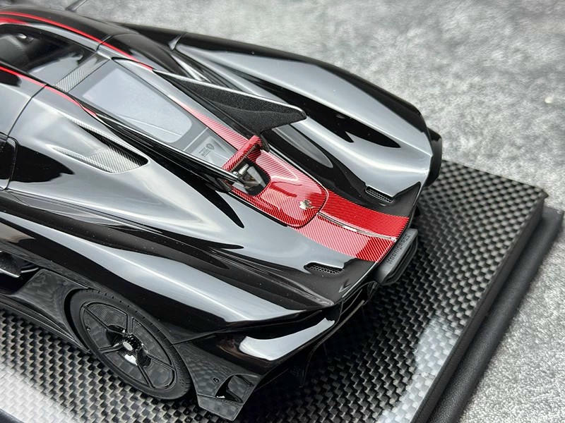 FrontiArt 1:18 Koenigsegg Jesko Resin Model Car