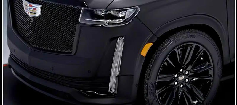 BBA 1:18 Cadillac Escalade Limited Edition Resin Model