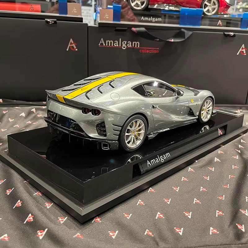 Amalgam 1:18 Ferrari 812 Competizione Resin Model – Gray