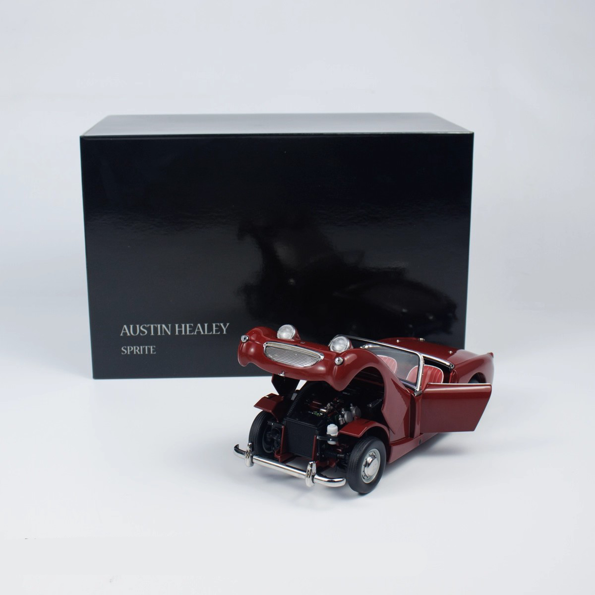 Kyosho 1:18 Austin Healey Sprite Classic Diecast Model Car
