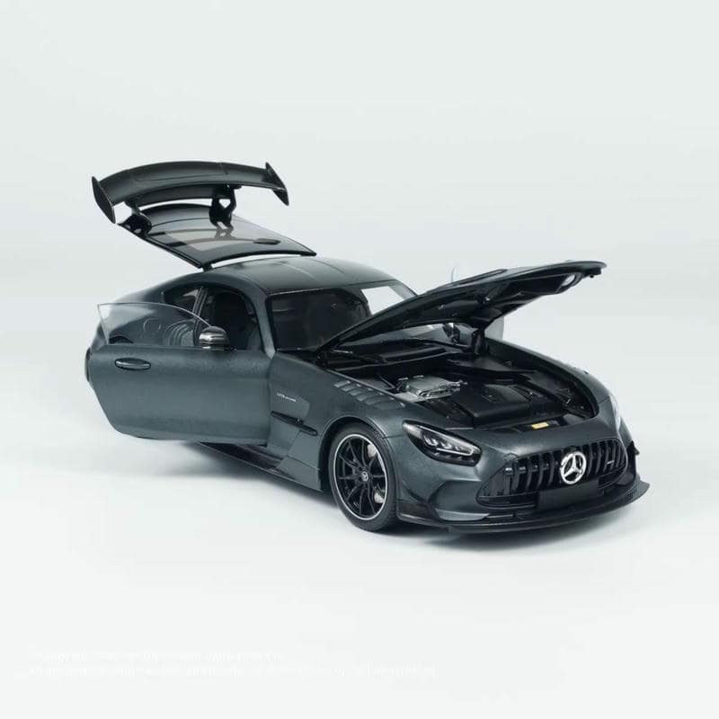 Minichamps 1:18 Mercedes-AMG GT Black Series Diecast Model