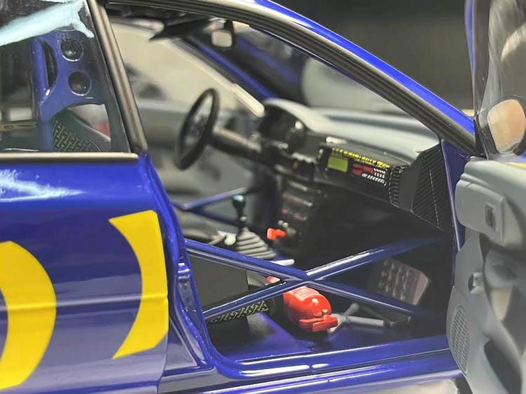 Subaru Impreza 1:18 Full-Open Alloy Model by Kyosho (#4/08962A – Collector Edition)
