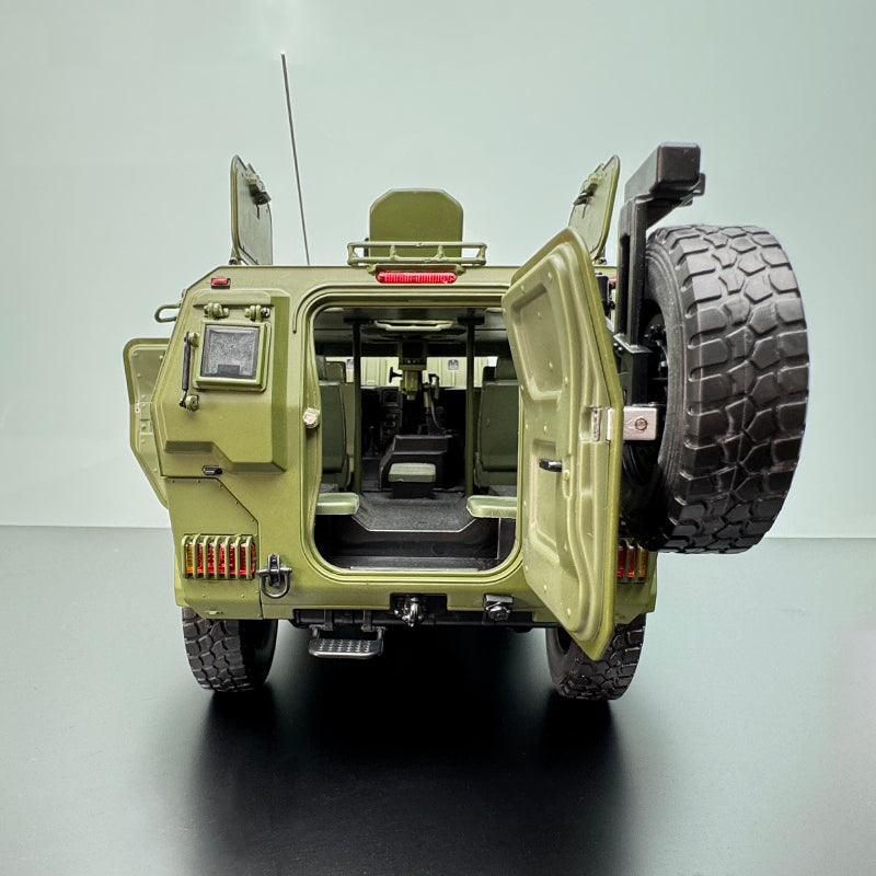 Dongfeng Mengshi CSK181 1:18 Scale Alloy Diecast Model – Interactive Tactical Collectible