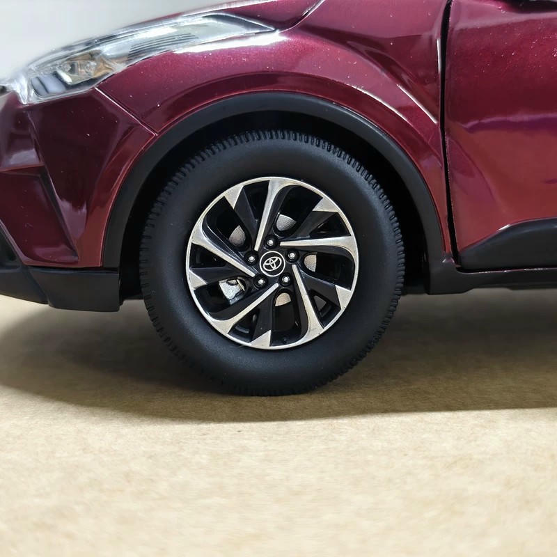 1:18 Toyota IZOA Diecast Opening Model