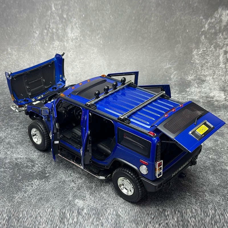 国内未入荷 1/18 HIGHWAY61 ハマー H2 タイプG 2005 WOW EXTREMELY RARE Hummer H2 Outdoor Camo 4WD 6.0L V8 2005 1:18