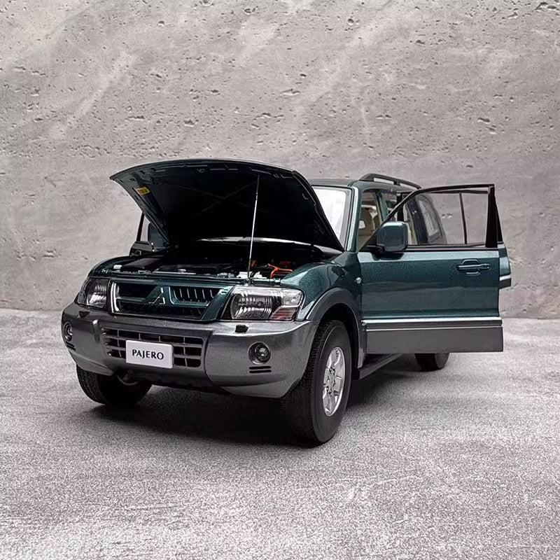 YC Model Mitsubishi Pajero V73 – 1:18 Scale Limited Edition Diecast Model