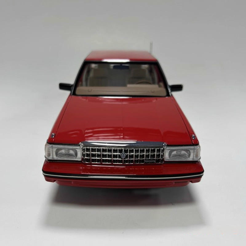 Xiaoguang 1:18 Toyota Crown MS122 Diecast Car-Red – YX car model