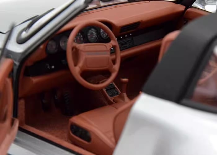 Norev 1:18 Porsche 911 (1990) Alloy Diecast Model Car