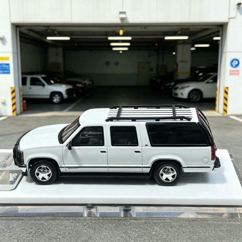 Bliss 1:64 Chevrolet GMC GMT400 HEC Beijing Expo Limited Edition Diecast Model