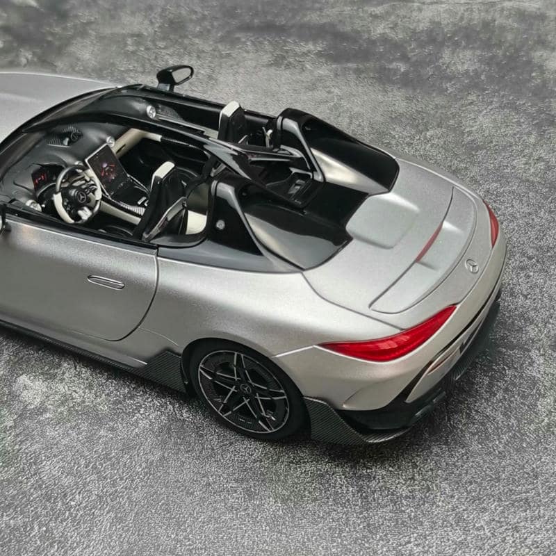 NZG 1:18 Mercedes-AMG PureSpeed Diecast Model