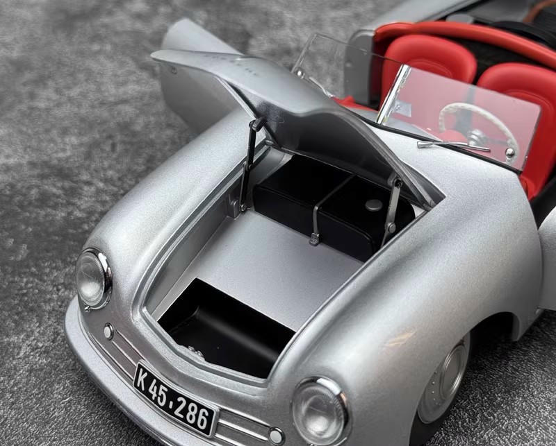 AUTOart 1:18 Porsche 356 No.1 1948 Diecast Model – YX car model