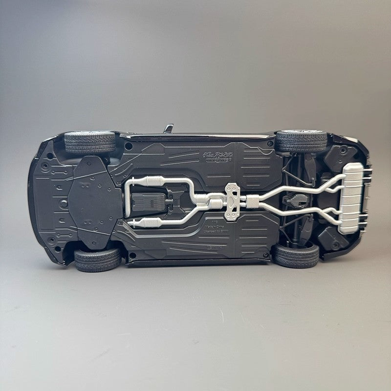 Minichamps 1:18 BMW M4 2024 Diecast Car