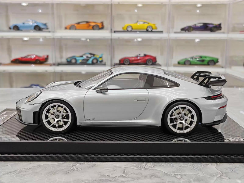 VIP 1:18 Porsche 911 GT3 Resin Model