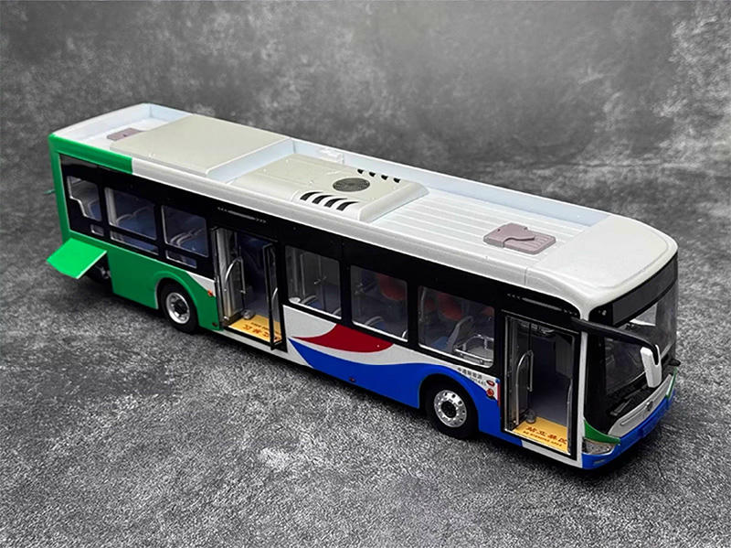 Zhongtong N12 (LCK6126EVGRA1) 1:43 Diecast Qingdao Bus Model