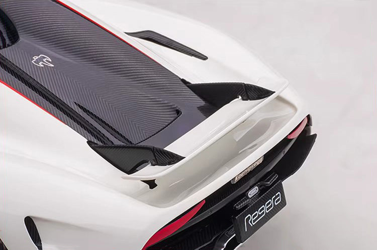 AUTOart 1:18 Koenigsegg Regera Diecast Model