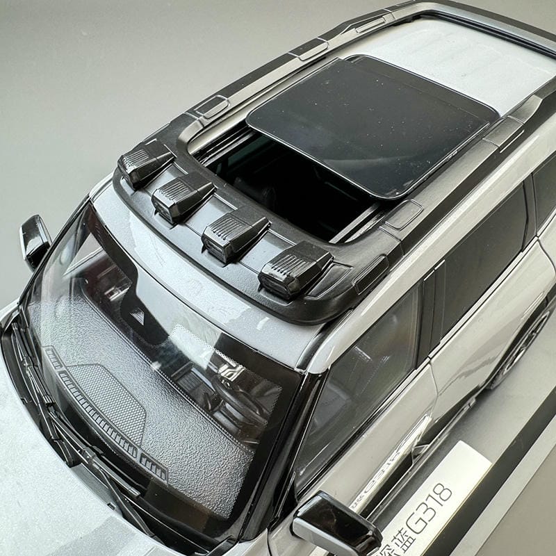 Original Changan Deep Blue G318 1:18 Alloy Model Car