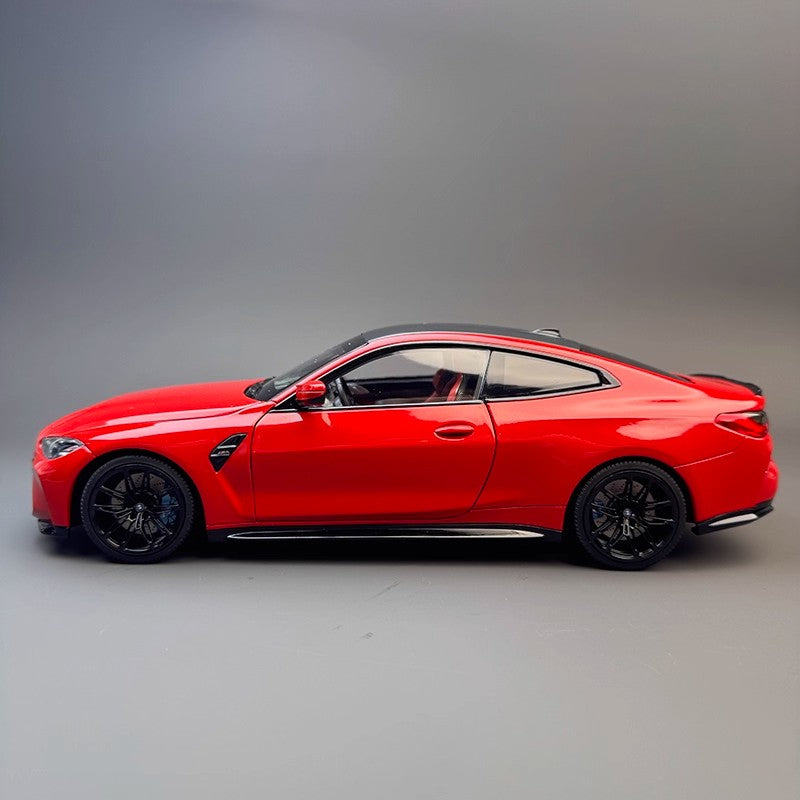 Minichamps 1:18 BMW M4 2024 Diecast Car