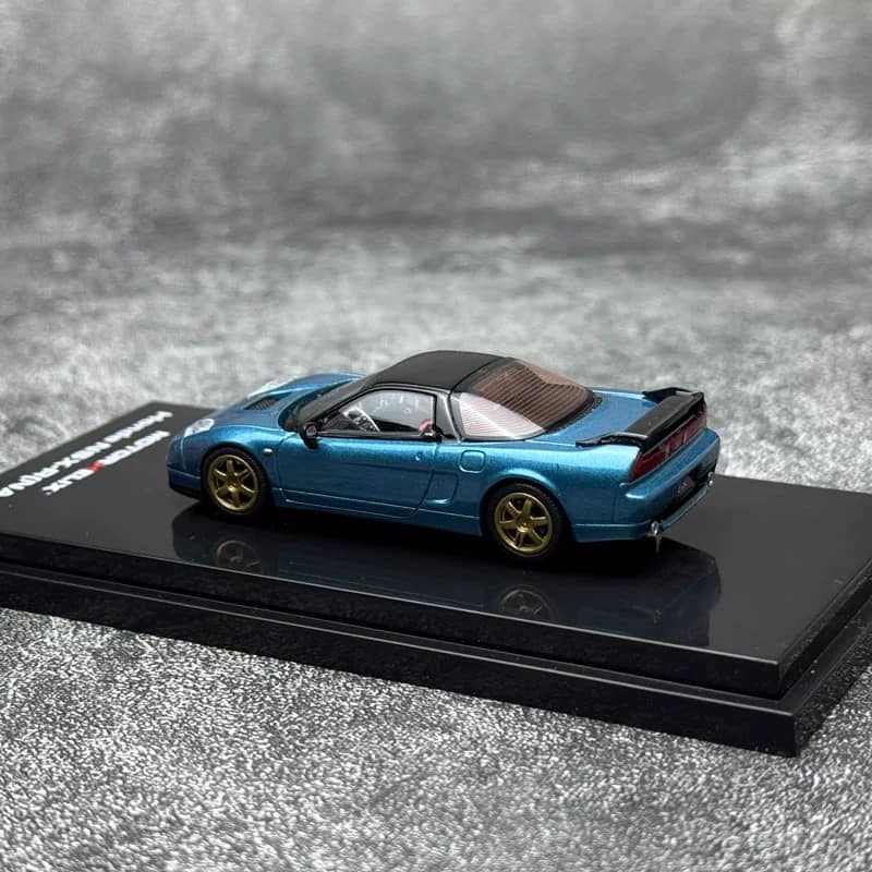 MOTORHELIX 1:64 Honda NSX-R (NA2) NTERN Diecast Model