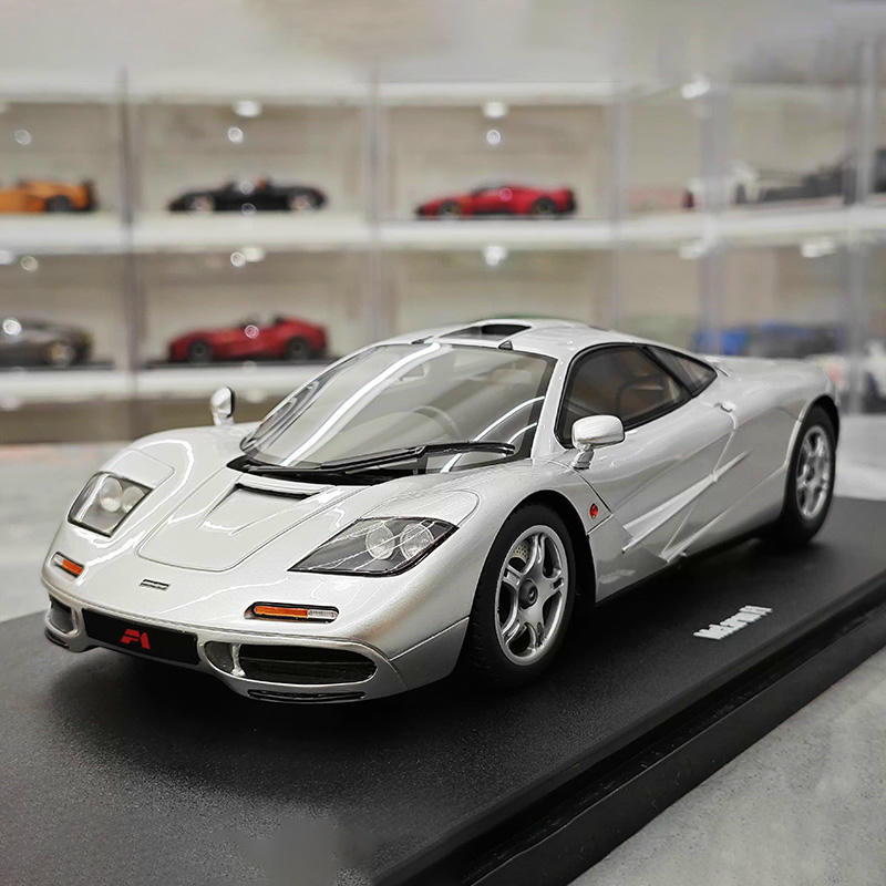 GT Spirit 1:18 McLaren F1 Resin Model — CLDC045