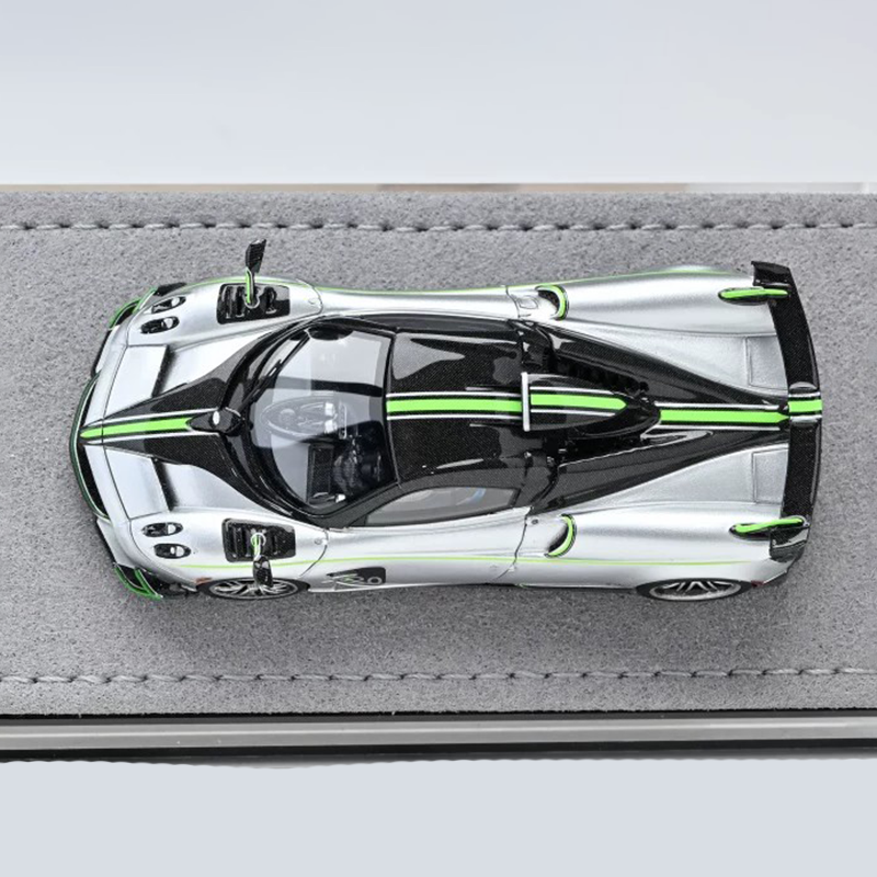 DMH 1:64 Pagani Huayra Roadster Resin Model