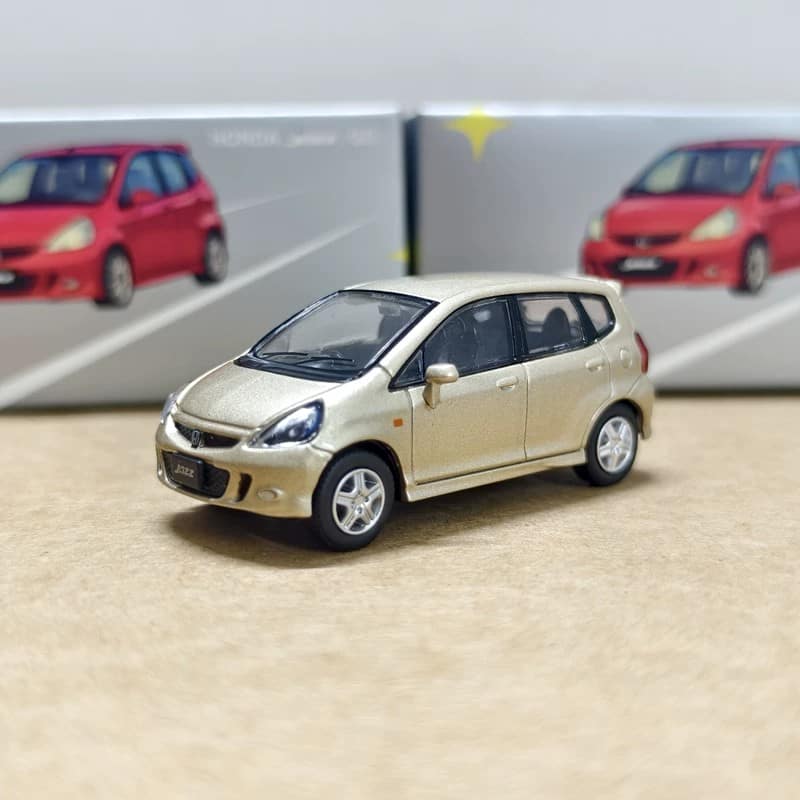 Sonic Gear 1:64 Honda Jazz 2001 Diecast Model