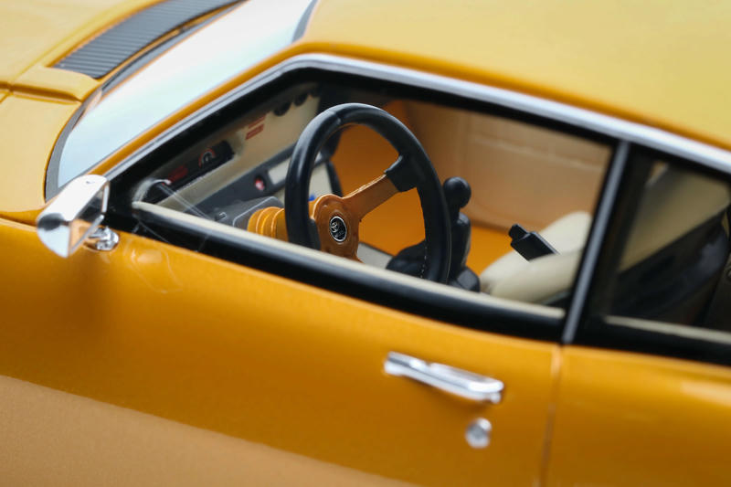 OTTO 1:18 Toyota Celica (RA24) Restomod Resin Model