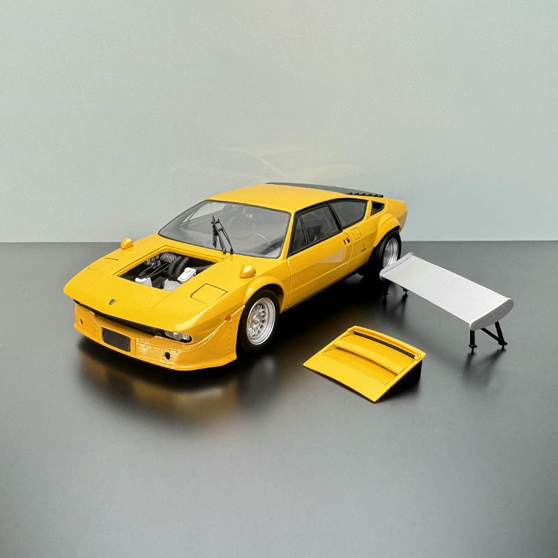 Kyosho 1:18 Lamborghini Urraco Rally Diecast Model – Collectible Replica
