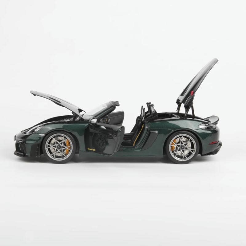 Norev 1:18 Porsche 718 Spyder RS Weissach PackAlloy Diecast Model Car