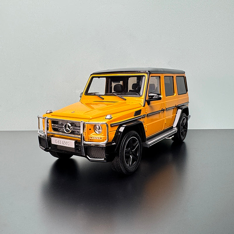 AR Mercedes‑Benz G63 AMG 2017 1:18 Scale Diecast Model – Interactive Yellow Edition