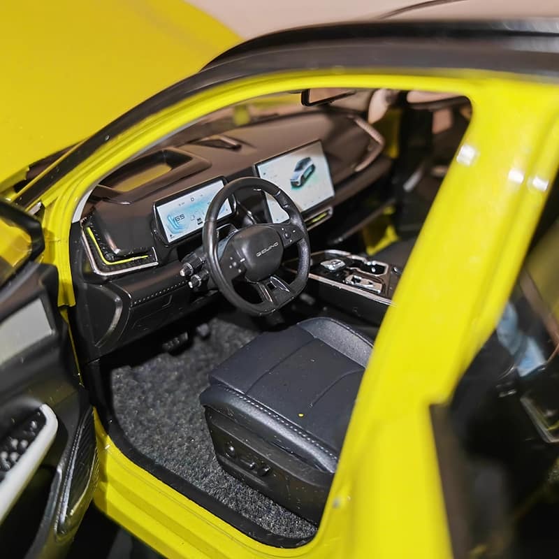 Original Factory 1:18 Beijing Magic Cube Alloy Diecast Model Car