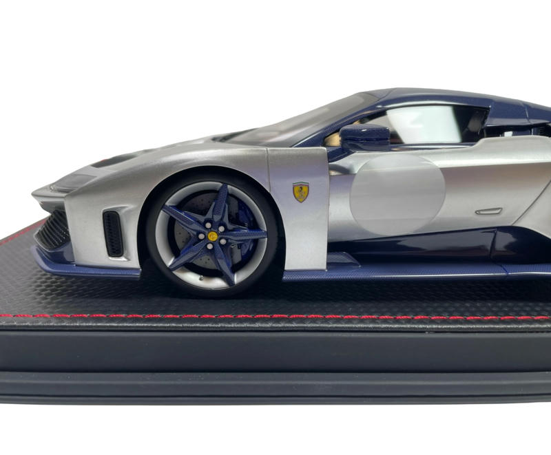 UU 1:18 Ferrari F80 80th Anniversary Resin Model