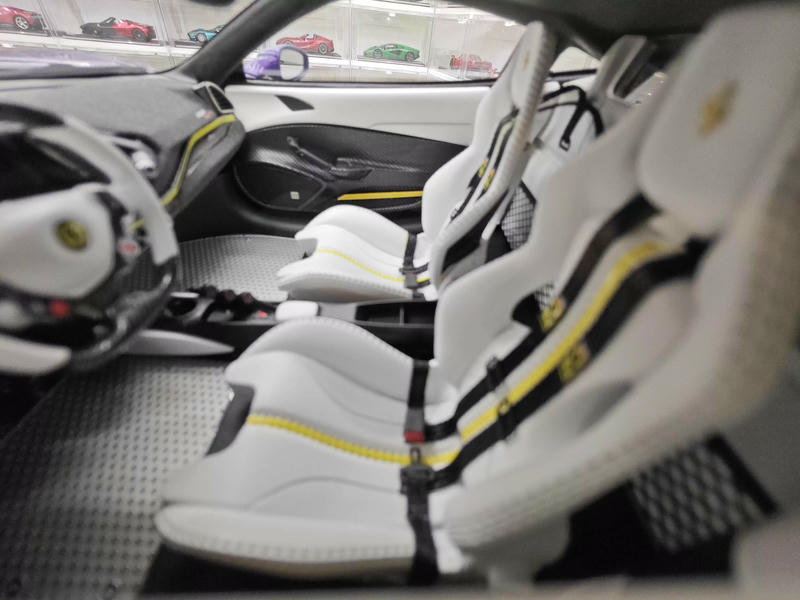 BBR 1:18 Ferrari 488 Pista Spider Hardtop Resin Model