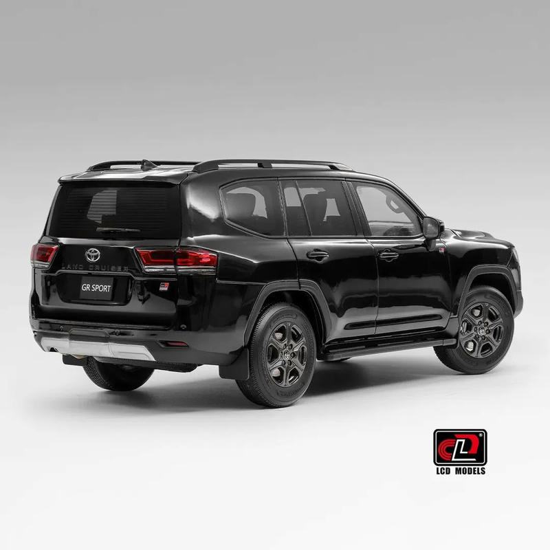 LCD 1:18 Toyota Land Cruiser 300 GR Sport Diecast Model