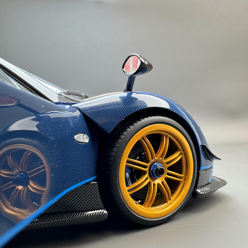 Almost Real 1:18 Pagani Zonda Tricolore 2010 Diecast Car