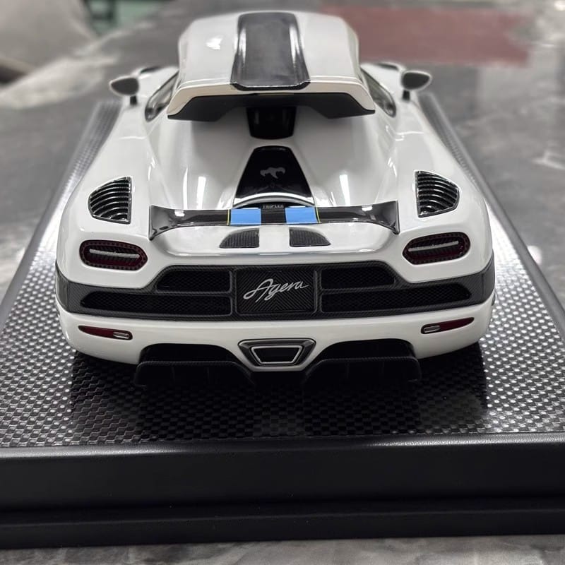 VMB Koenigsegg Agera Forza Horizon 5 Edition 1:18 Resin Model Car