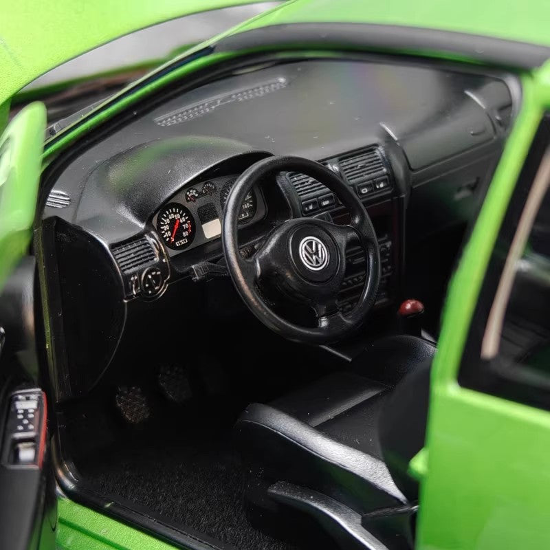 Norev Volkswagen Golf GTI Mk2 1989 1:18 Diecast Model Car