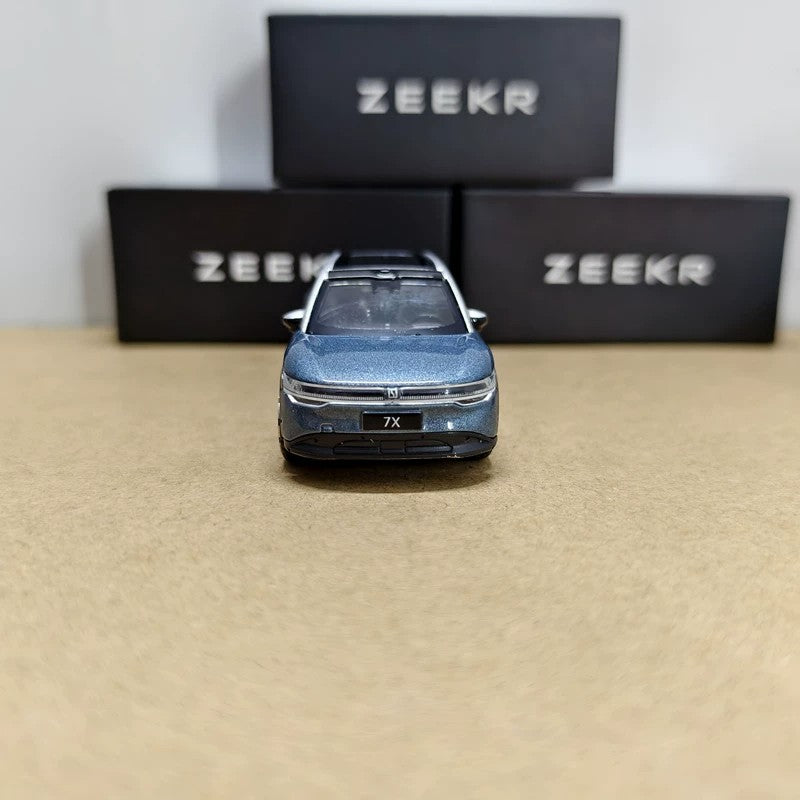 Official 1:64 ZEEKR 7X Diecast Model Car – Geely Electric SUV Alloy Collector Model