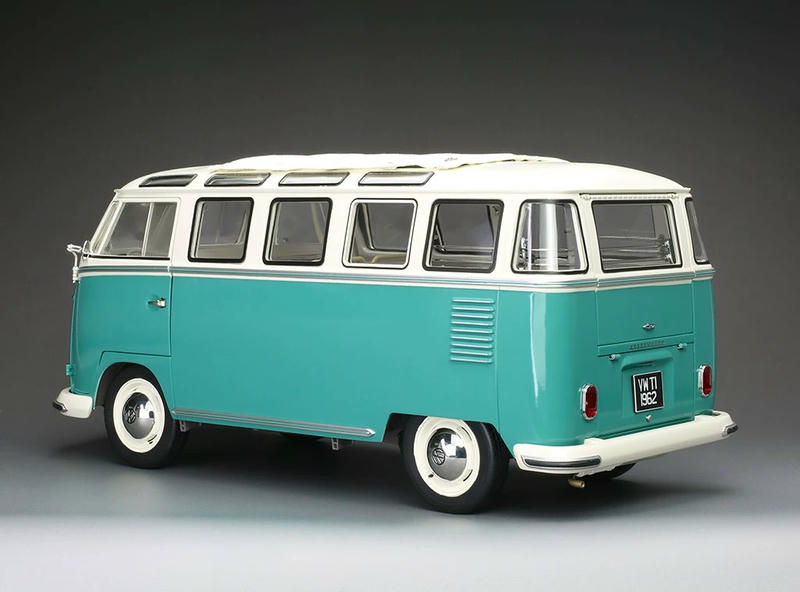 SunStar Volkswagen T1 Samba 1962 1:12 Diecast Model Bus