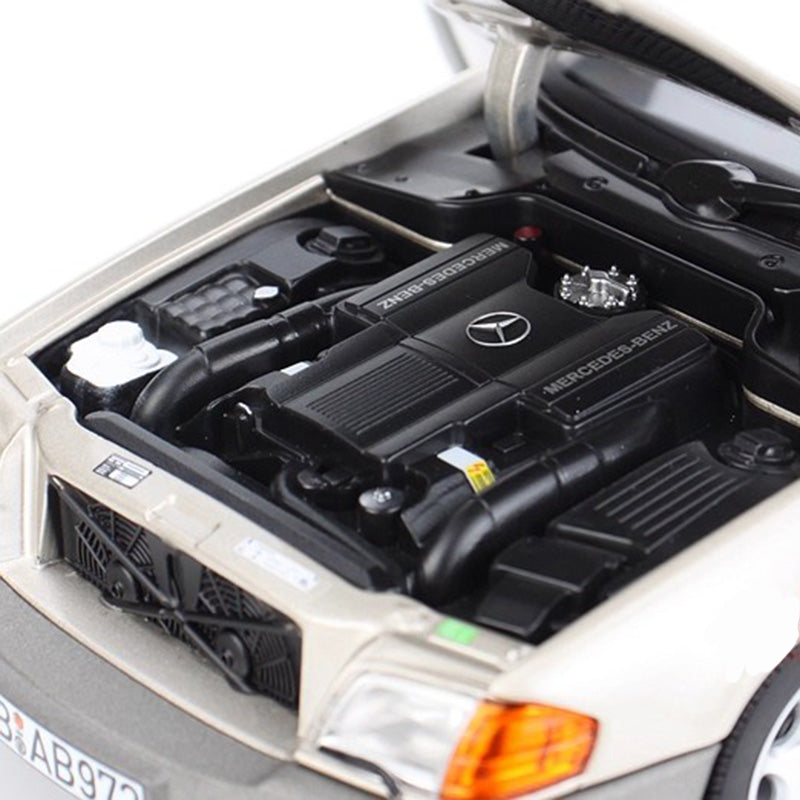 Norev 1:18 Mercedes-Benz 500SL (1989) Diecast Model Car