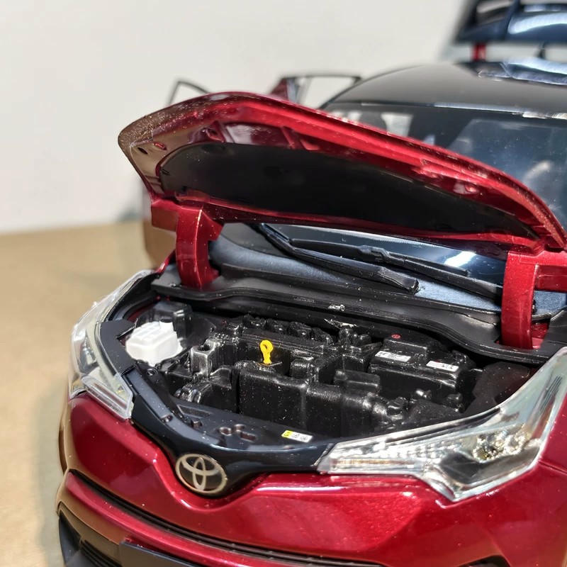 1:18 Toyota IZOA Diecast Opening Model