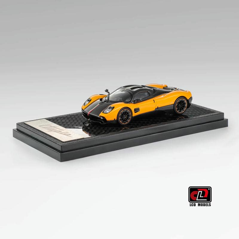 LCD 1:64 Pagani Utopia Coupe Diecast Model Car