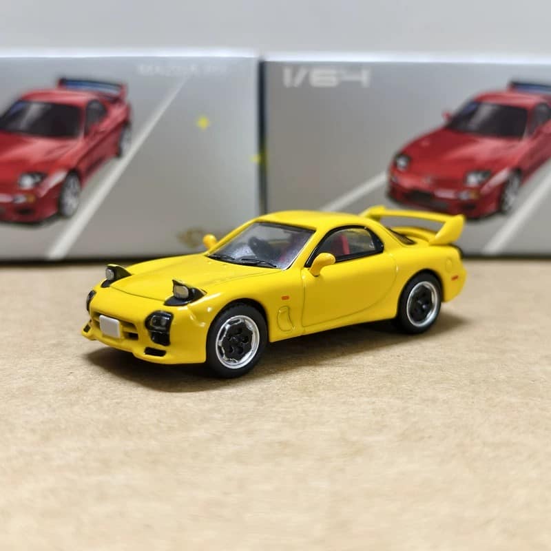 Sonic Gear 1:64 Mazda RX-7 FD3S Speed A-Spec Diecast Model