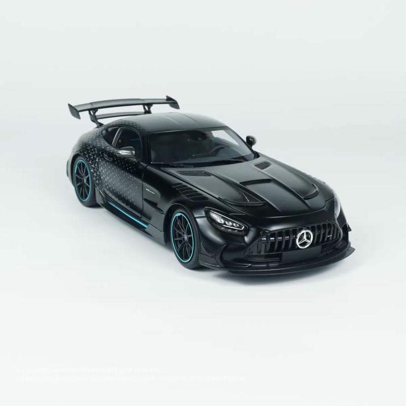 Minichamps 1:18 Mercedes-AMG GT Black Series Diecast Model